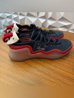 Christian Louboutin Arpoador
Donna Suede Shoes Mens 43 /
US 10 Blue Sneakers